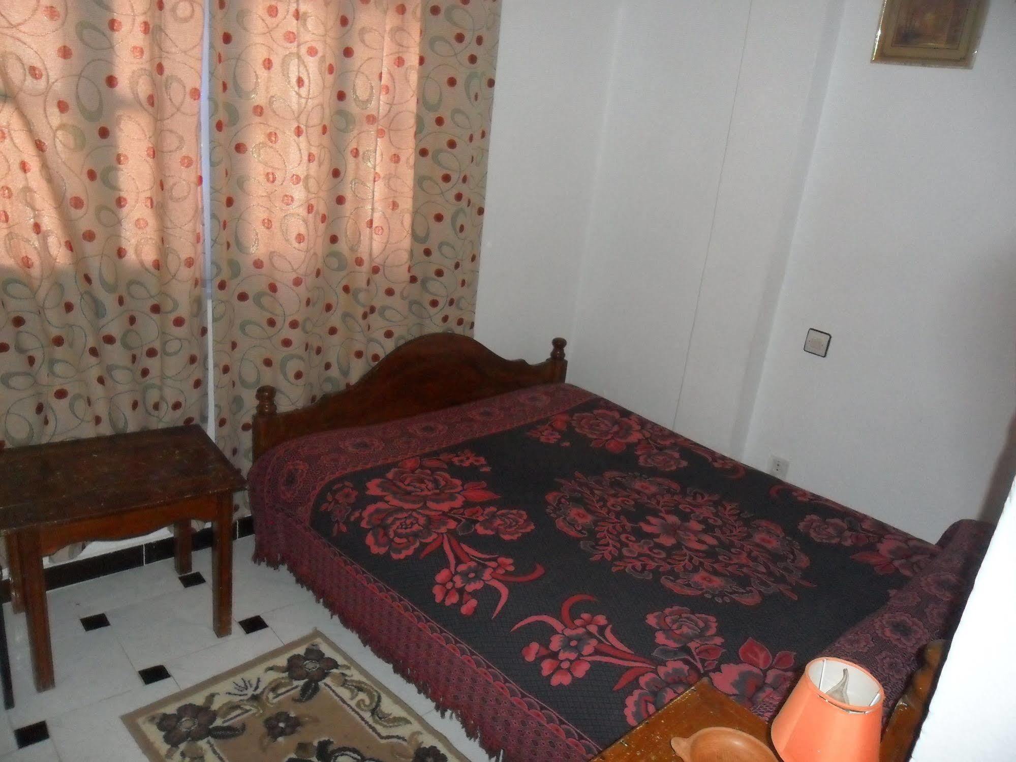 Hotel Zouar شفشاون المظهر الخارجي الصورة